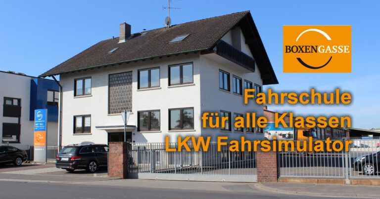Rein in die Boxengasse Führerschein gemacht und wieder raus aus der Boxengasse.